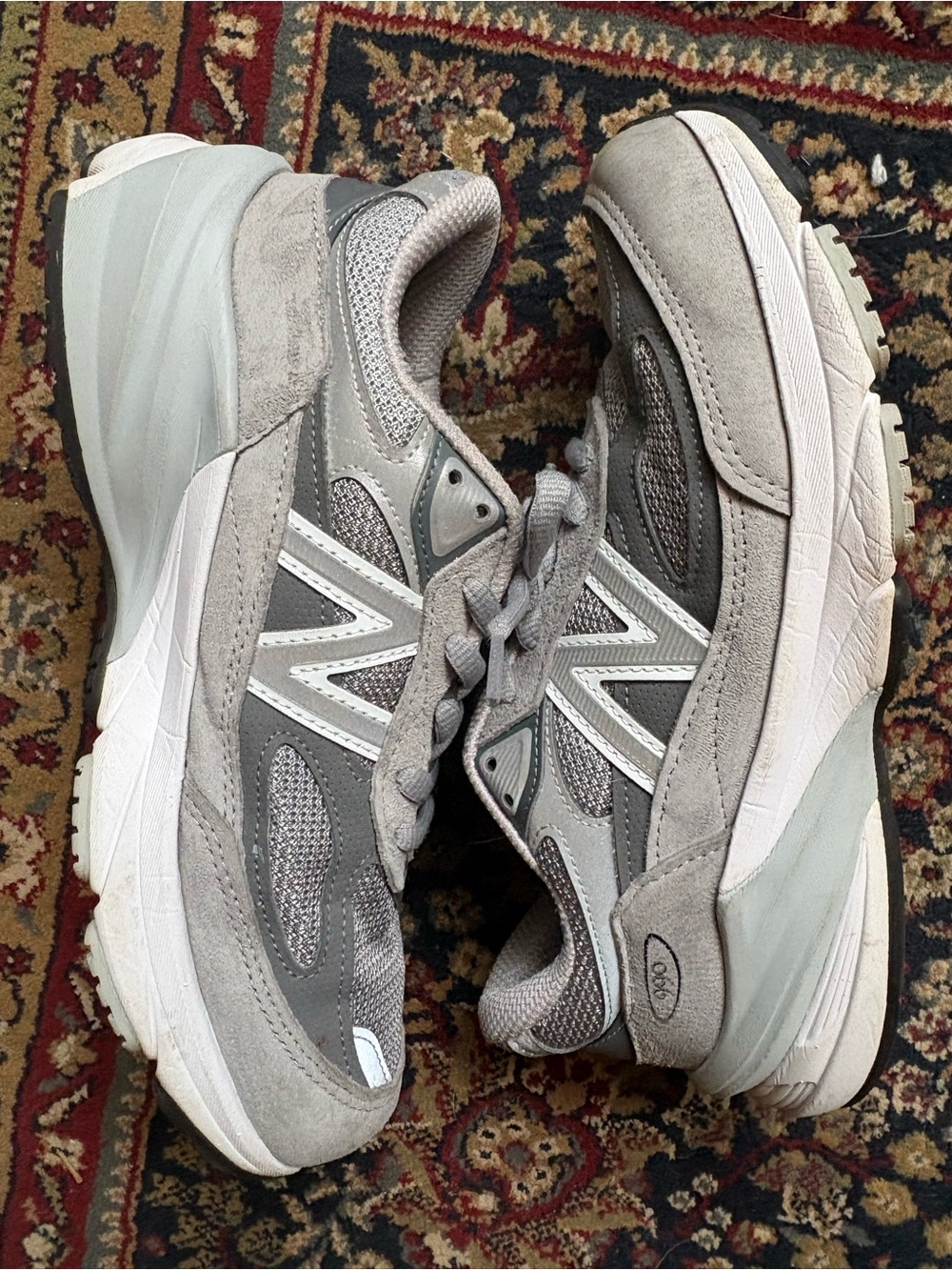 New balance 990v6